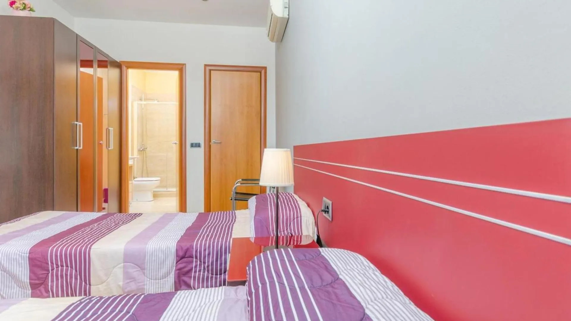 Charming Villa With Private Pool In Illes Balears Ses Salines
