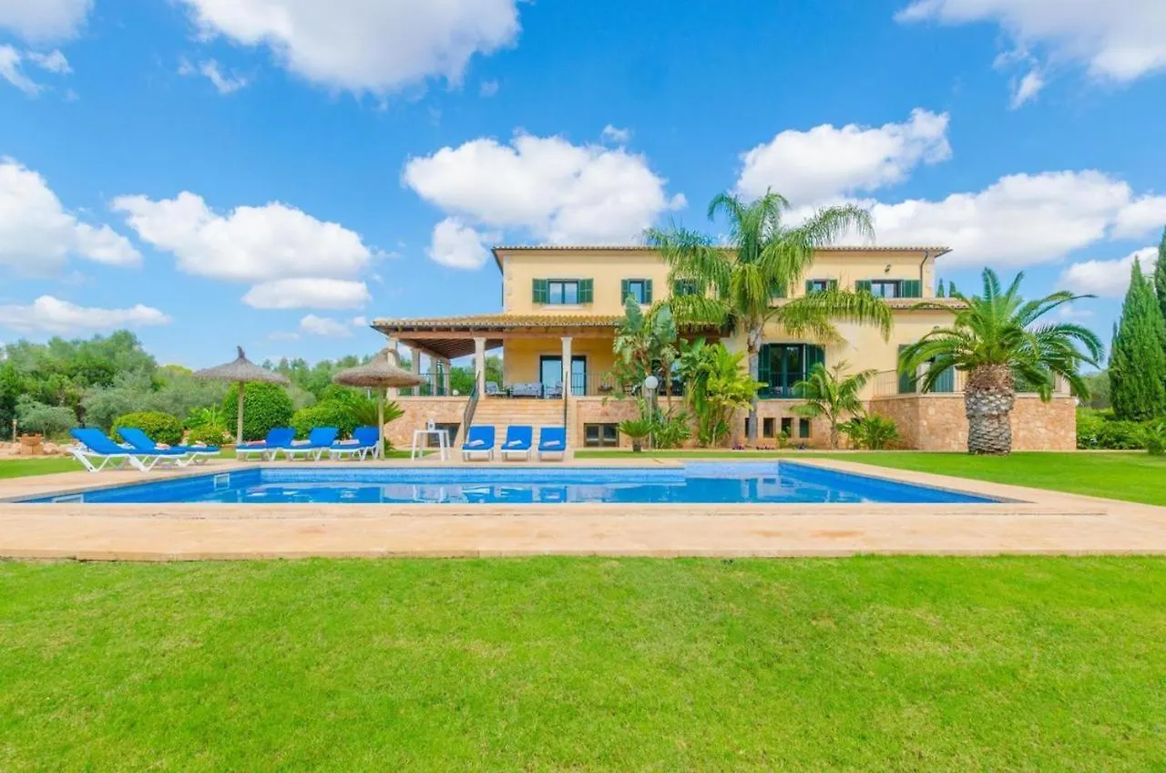 Villa Balear: Private Pool Oasis Near Beach Ses Salines