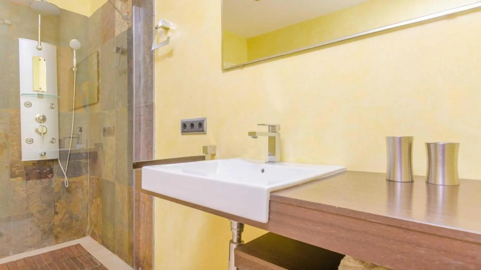 Villa Balear: Private Pool Oasis Near Beach Ses Salines